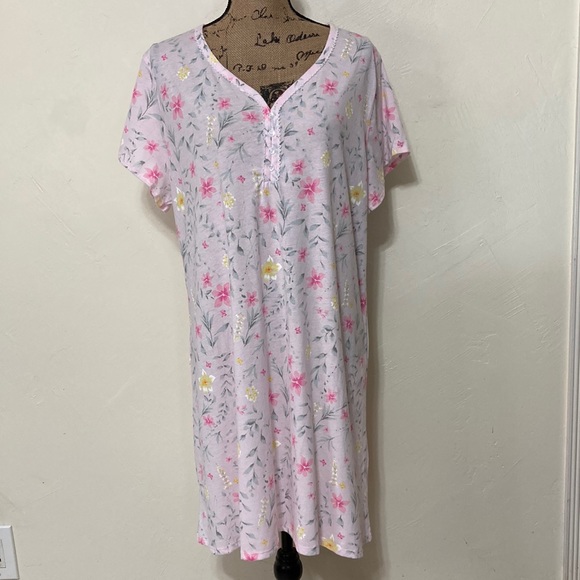 Aria Intimates & Sleepwear Nwt Aria Womens Nightgown Poshmark